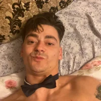 Deniz1989's Profile Pic