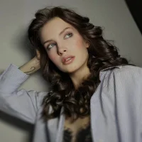 รูปโปรไฟล์ของ HollyClark_