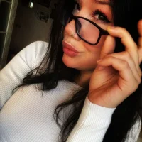 GwenGarrett's Profile Pic