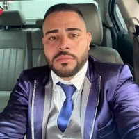 shark09011's Profile Pic