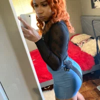 courtney225's Profile Pic