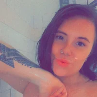 angelnylee0's Profile Pic