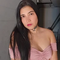 DAFNNE99's Profile Pic