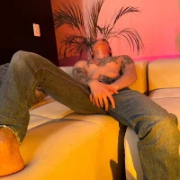 Damn_ice's Avatar Pic