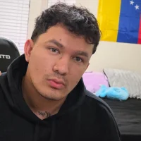 Alejandro3_2's Profile Pic