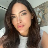 Slika avatara modela Anna-Hill