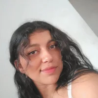 carolain_s1's Avatar Pic