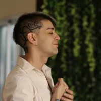 CrisLong33's Profile Pic