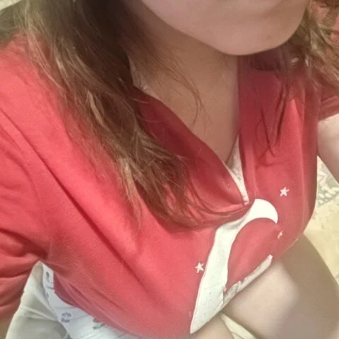 BustySecretCurves9 profile photo
