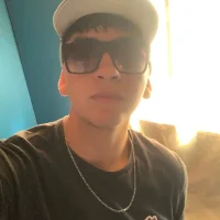 calebmhk's Profile Pic