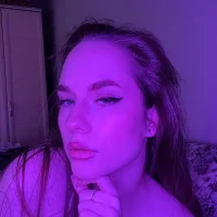 DivaAurum's Live XXX Chat