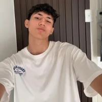 Valentino_Rey live webcam