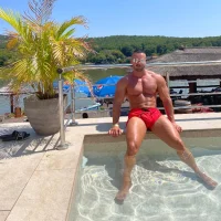 different_easy_'s Profile Pic