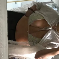 bigtitswhite's Profile Pic