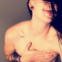 ashleyxxx22's Profile Pic