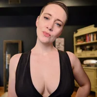 Foto de perfil de GoddessMaeveEnix