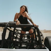 Tovienna's Profile Pic