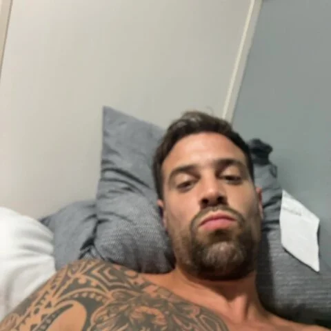 doble_G profile photo