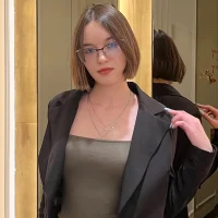 Elli_Lane 头像图片