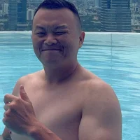 yomtais profilbillede