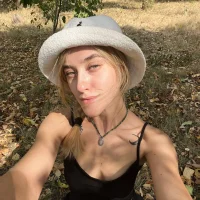 MirandaLie's Profile Pic