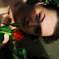 MisteryGirll's Profilna slika