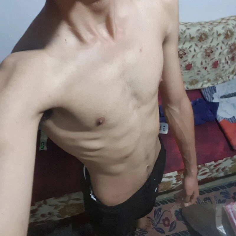 manina21 profile photo