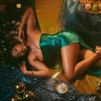 VanessaGlenn's Avatar Pic