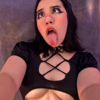 รูปอวาตาร์ของ emy_eviee