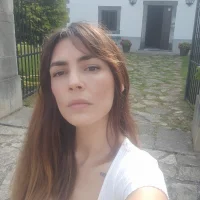 chloe_snake's Profile Pic