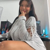 EMMA_TITS's Profile Pic