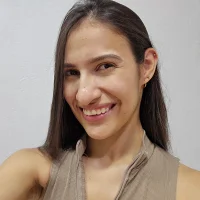 Laurishyness's Profile Pic