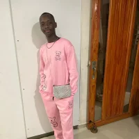 Luca_Sins model avatar