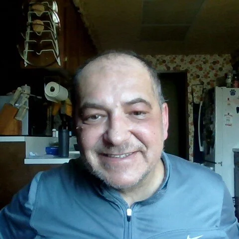 Daddylovesfeet1208 profile photo