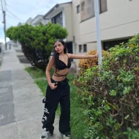 Imagem de avatar de MiaLauren_