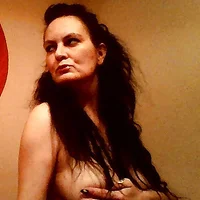 Cathrine075's Avatar Photo