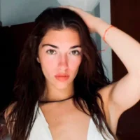 AdrianaSoler's Avatar Pic
