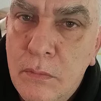 nextdoor-Daddy's Profile Pic