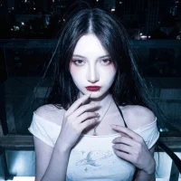 emeliz's Avatar Pic