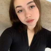 Cleo_shy_'s Profile Pic