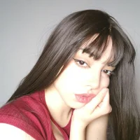 LinnieBridgham 頭像圖片