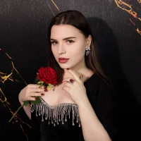 AliceLiador Avatarfoto