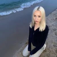 ZaraAlliston's profilbilde