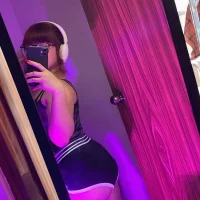 Onlyrosie0's Profile Pic