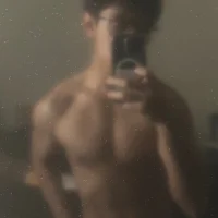 DDicklover34's Profile Pic