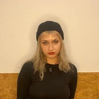 MelenoliaLee's Profile Pic