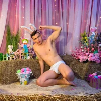 Slika avatara modela MikaelSlow