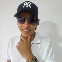 tommyhot7's Profile Pic