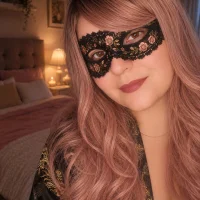 Curvy_Pink6