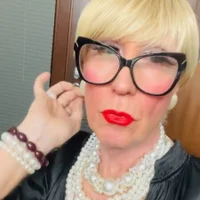 ROBY_SWEETHOT avatarképe